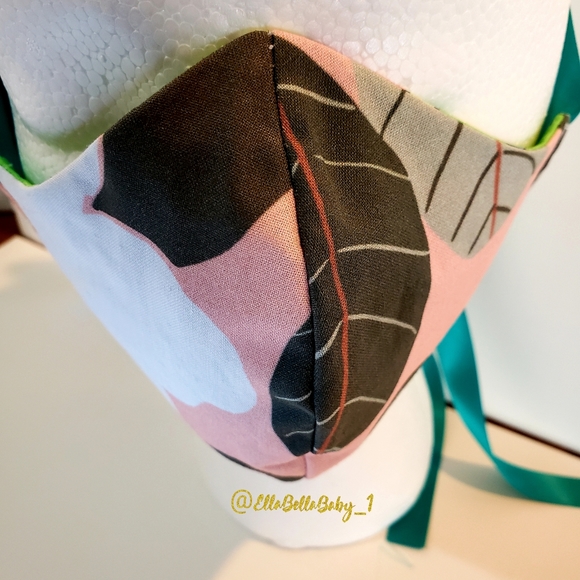 Avocados Doing Yoga Face Mask Cotton Filter Reuse - Picture 9 of 10